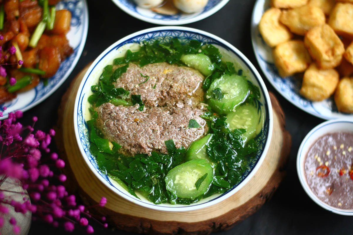 Canh cua mồng tơi